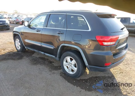 2011 Jeep Grand Cherokee Laredo z USA, uszkodzony, nr VIN 1J4RS4GG9BC579531